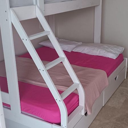 Appart Standing 2 Chambres 2Sdb Clim Piscine Parking Wifi Terrasse 21M2 Local Velo Port-Aventura, Plage, Centre Salou Bagian luar foto