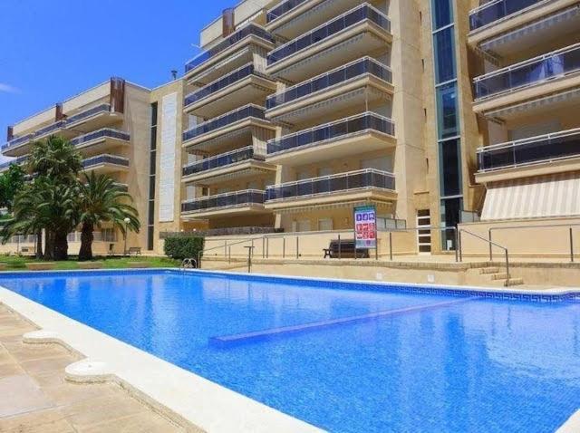 Appart Standing 2 Chambres 2Sdb Clim Piscine Parking Wifi Terrasse 21M2 Local Velo Port-Aventura, Plage, Centre Salou Bagian luar foto